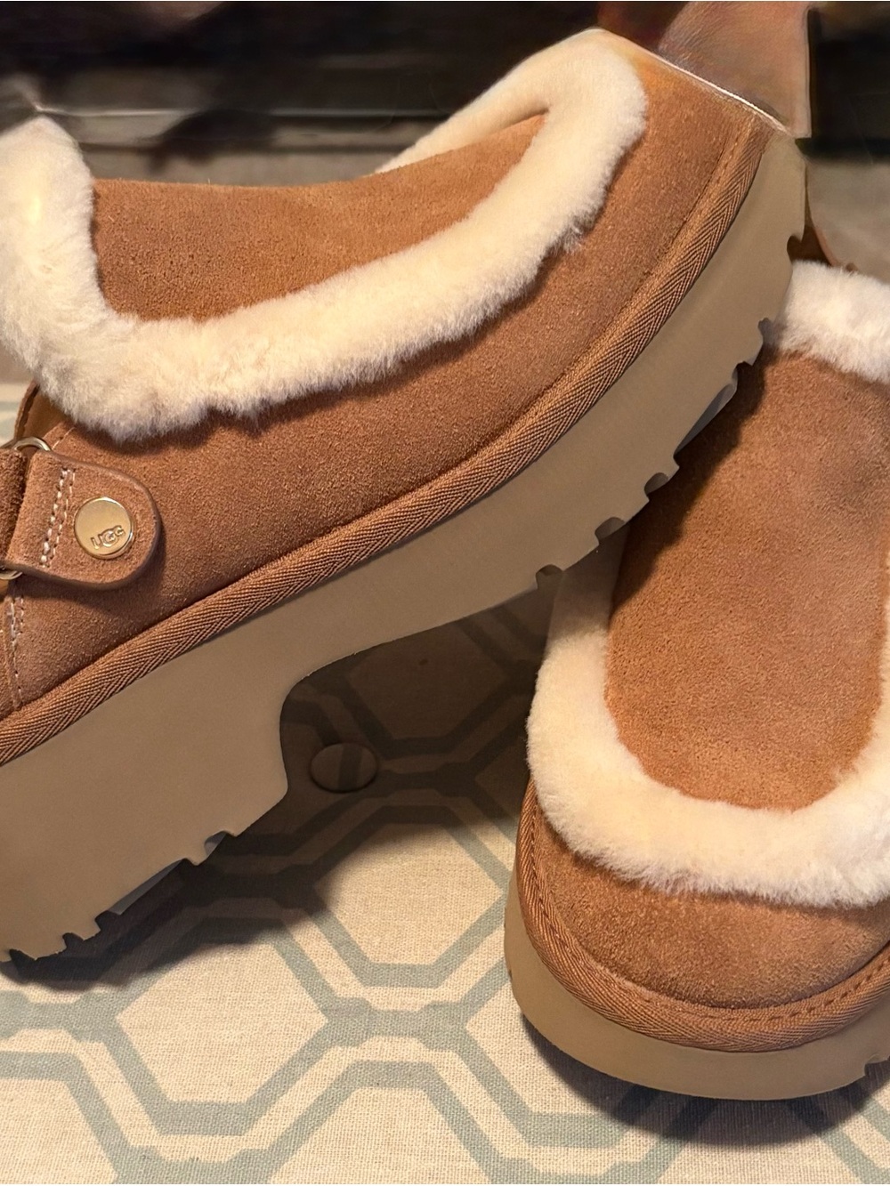UGG Women’s Sheepskin Platform Slingback Clogs – Size 11